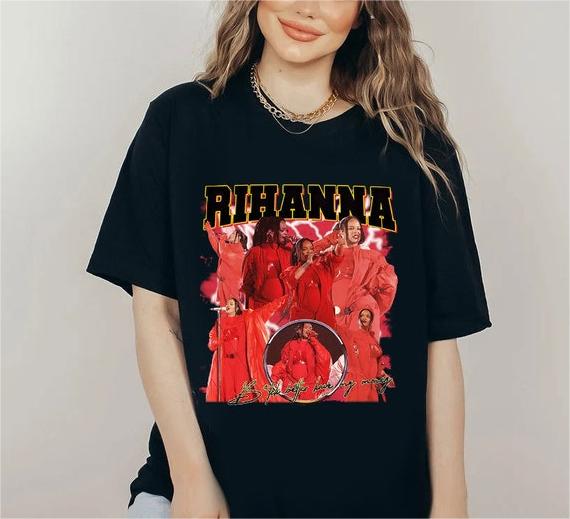 Rihanna Casual Graphic Print T-shirt